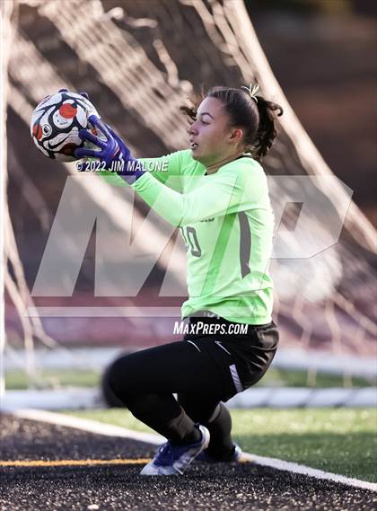 Thumbnail 1 in Mountain View vs. Saint Francis (CIFCCS Open Div. Final) photogallery.