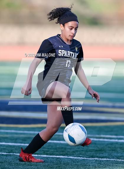 Thumbnail 1 in Mountain View vs. Saint Francis (CIFCCS Open Div. Final) photogallery.