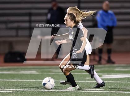 Thumbnail 1 in Mountain View vs. Saint Francis (CIFCCS Open Div. Final) photogallery.