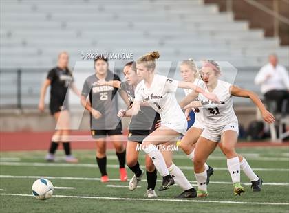 Thumbnail 2 in Mountain View vs. Saint Francis (CIFCCS Open Div. Final) photogallery.