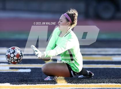 Thumbnail 3 in Mountain View vs. Saint Francis (CIFCCS Open Div. Final) photogallery.