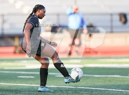 Thumbnail 2 in Mountain View vs. Saint Francis (CIFCCS Open Div. Final) photogallery.
