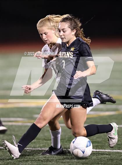 Thumbnail 3 in Mountain View vs. Saint Francis (CIFCCS Open Div. Final) photogallery.