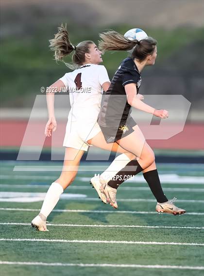 Thumbnail 1 in Mountain View vs. Saint Francis (CIFCCS Open Div. Final) photogallery.