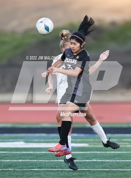 Thumbnail 3 in Mountain View vs. Saint Francis (CIFCCS Open Div. Final) photogallery.