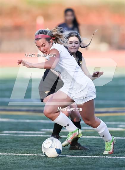 Thumbnail 3 in Mountain View vs. Saint Francis (CIFCCS Open Div. Final) photogallery.