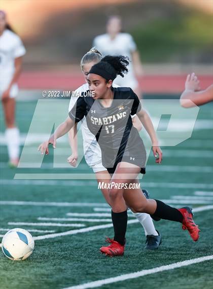 Thumbnail 3 in Mountain View vs. Saint Francis (CIFCCS Open Div. Final) photogallery.