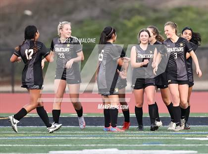 Thumbnail 3 in Mountain View vs. Saint Francis (CIFCCS Open Div. Final) photogallery.