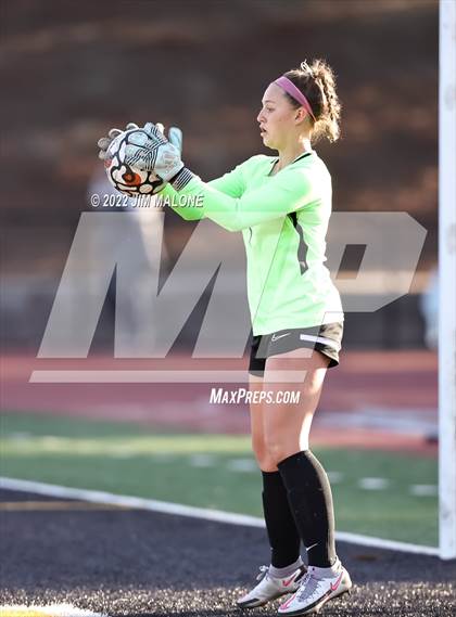 Thumbnail 3 in Mountain View vs. Saint Francis (CIFCCS Open Div. Final) photogallery.