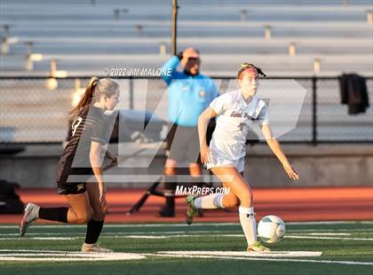 Thumbnail 3 in Mountain View vs. Saint Francis (CIFCCS Open Div. Final) photogallery.