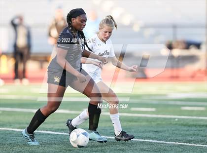 Thumbnail 1 in Mountain View vs. Saint Francis (CIFCCS Open Div. Final) photogallery.