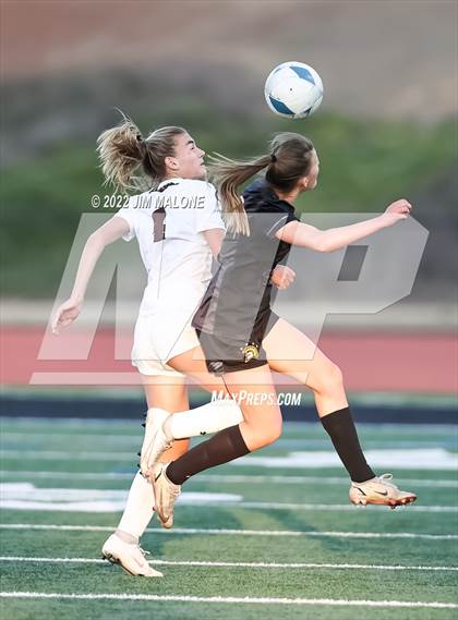 Thumbnail 3 in Mountain View vs. Saint Francis (CIFCCS Open Div. Final) photogallery.