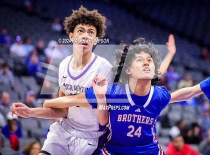Thumbnail 1 in Christian Brothers vs. Sacramento (CIF SJS D-3 Final) photogallery.