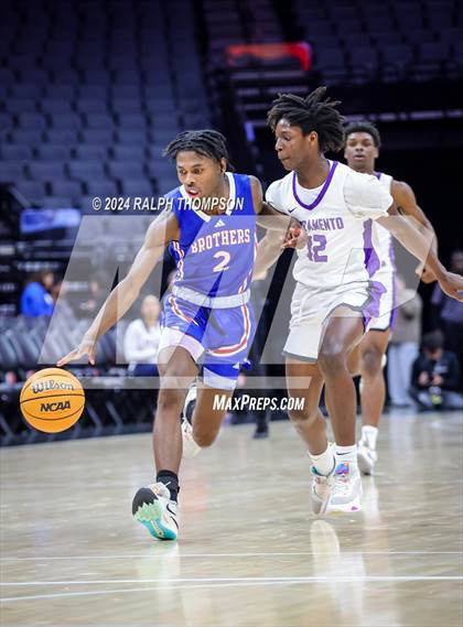 Thumbnail 2 in Christian Brothers vs. Sacramento (CIF SJS D-3 Final) photogallery.
