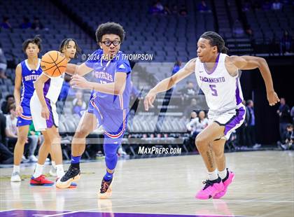 Thumbnail 2 in Christian Brothers vs. Sacramento (CIF SJS D-3 Final) photogallery.
