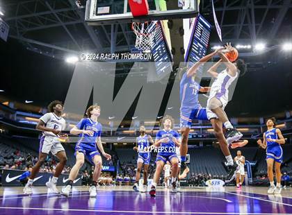 Thumbnail 3 in Christian Brothers vs. Sacramento (CIF SJS D-3 Final) photogallery.