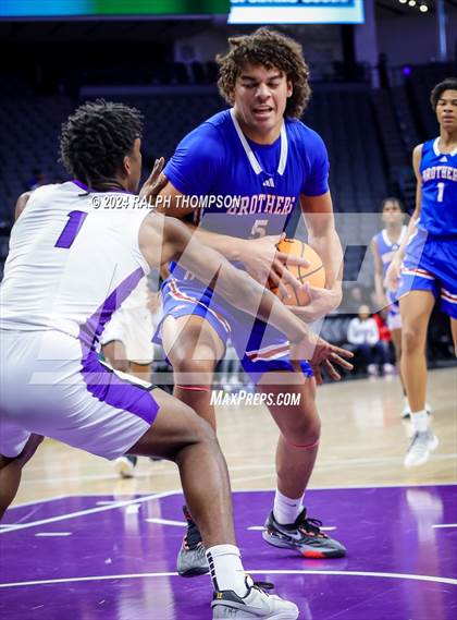 Thumbnail 3 in Christian Brothers vs. Sacramento (CIF SJS D-3 Final) photogallery.