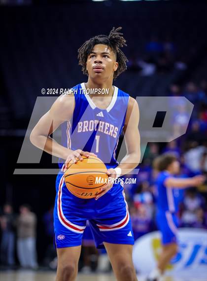 Thumbnail 3 in Christian Brothers vs. Sacramento (CIF SJS D-3 Final) photogallery.