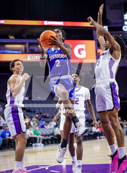 Thumbnail 1 in Christian Brothers vs. Sacramento (CIF SJS D-3 Final) photogallery.