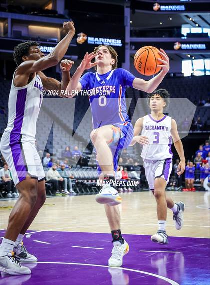 Thumbnail 3 in Christian Brothers vs. Sacramento (CIF SJS D-3 Final) photogallery.