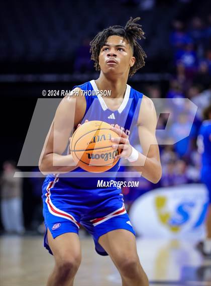Thumbnail 2 in Christian Brothers vs. Sacramento (CIF SJS D-3 Final) photogallery.