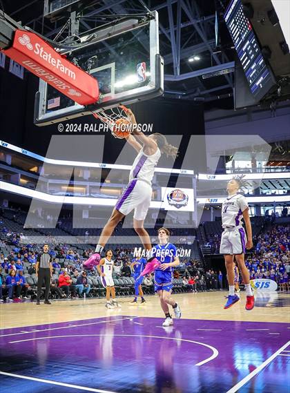 Thumbnail 2 in Christian Brothers vs. Sacramento (CIF SJS D-3 Final) photogallery.