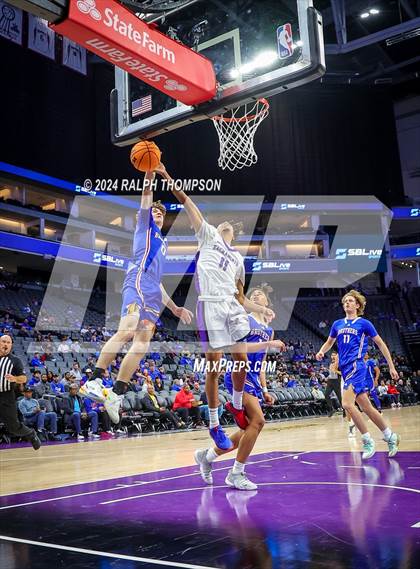 Thumbnail 3 in Christian Brothers vs. Sacramento (CIF SJS D-3 Final) photogallery.