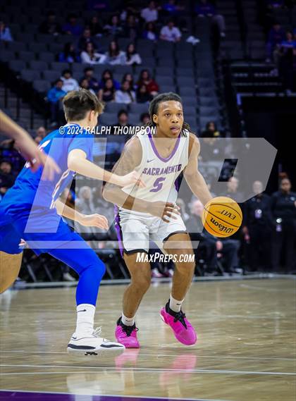 Thumbnail 3 in Christian Brothers vs. Sacramento (CIF SJS D-3 Final) photogallery.