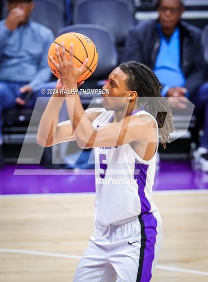 Thumbnail 3 in Christian Brothers vs. Sacramento (CIF SJS D-3 Final) photogallery.
