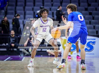 Thumbnail 2 in Christian Brothers vs. Sacramento (CIF SJS D-3 Final) photogallery.