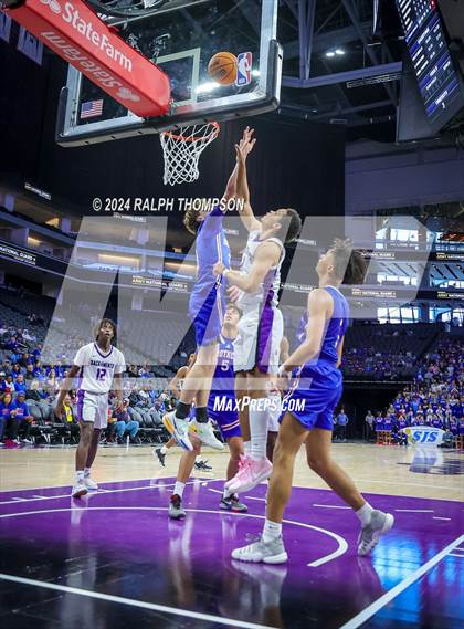 Thumbnail 1 in Christian Brothers vs. Sacramento (CIF SJS D-3 Final) photogallery.
