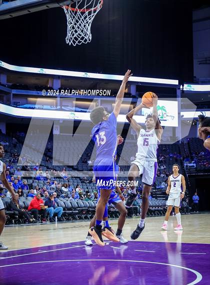 Thumbnail 1 in Christian Brothers vs. Sacramento (CIF SJS D-3 Final) photogallery.