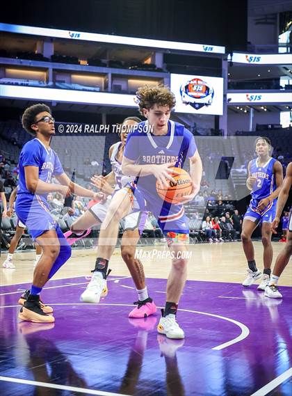 Thumbnail 1 in Christian Brothers vs. Sacramento (CIF SJS D-3 Final) photogallery.