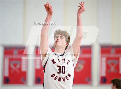 Thumbnail 1 in Kent Denver vs. Holy Family photogallery.