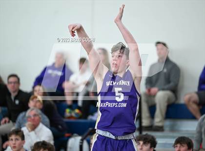 Thumbnail 1 in Kent Denver vs. Holy Family photogallery.