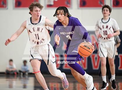Thumbnail 2 in Kent Denver vs. Holy Family photogallery.