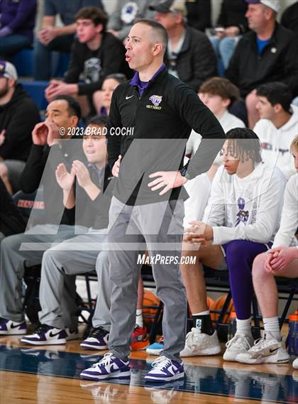 Thumbnail 3 in Kent Denver vs. Holy Family photogallery.