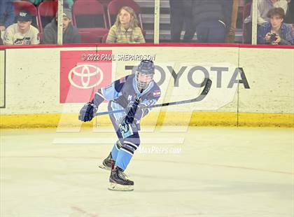Thumbnail 2 in Denver East vs. Ralston Valley (CHSAA 5A State Semifinal Game) photogallery.