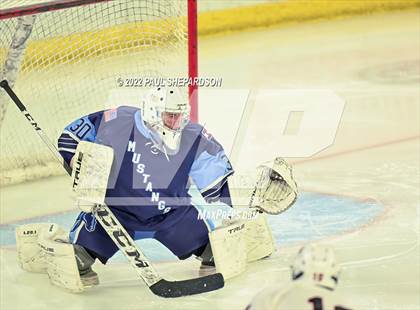 Thumbnail 2 in Denver East vs. Ralston Valley (CHSAA 5A State Semifinal Game) photogallery.