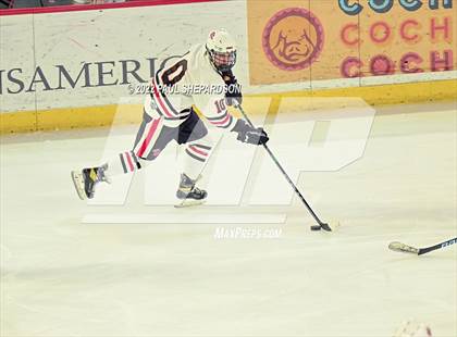 Thumbnail 3 in Denver East vs. Ralston Valley (CHSAA 5A State Semifinal Game) photogallery.