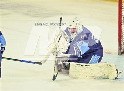 Thumbnail 3 in Denver East vs. Ralston Valley (CHSAA 5A State Semifinal Game) photogallery.