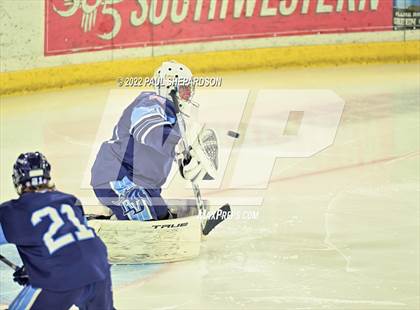 Thumbnail 2 in Denver East vs. Ralston Valley (CHSAA 5A State Semifinal Game) photogallery.