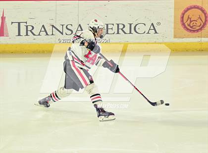 Thumbnail 1 in Denver East vs. Ralston Valley (CHSAA 5A State Semifinal Game) photogallery.
