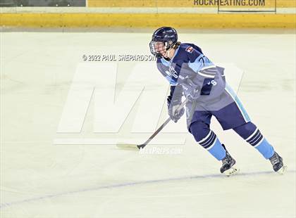 Thumbnail 3 in Denver East vs. Ralston Valley (CHSAA 5A State Semifinal Game) photogallery.