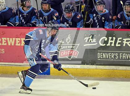 Thumbnail 3 in Denver East vs. Ralston Valley (CHSAA 5A State Semifinal Game) photogallery.