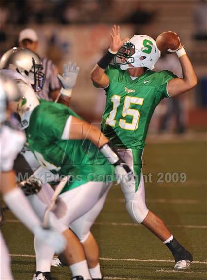 Thumbnail 3 in Guyer @ Smith photogallery.