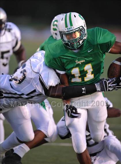 Thumbnail 2 in Guyer @ Smith photogallery.