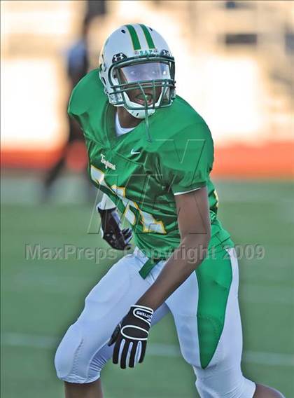 Thumbnail 2 in Guyer @ Smith photogallery.