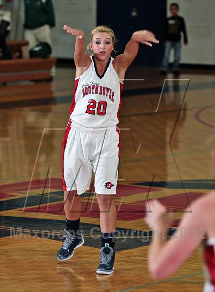 Thumbnail 2 in Carter @ South-Doyle photogallery.