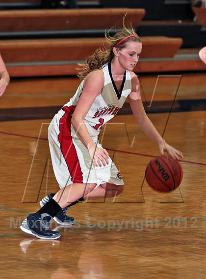 Thumbnail 3 in Carter @ South-Doyle photogallery.